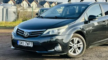 TOYOTA Avensis