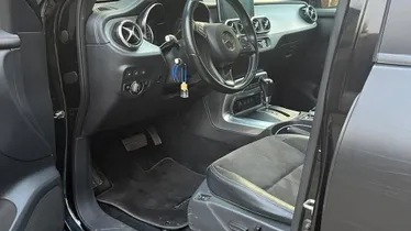 MERCEDES-BENZ Klasa X