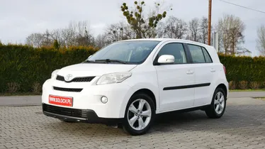 TOYOTA Urban Cruiser