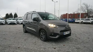 TOYOTA Proace City Verso