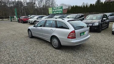 MERCEDES-BENZ C Klasa