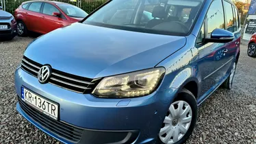 VOLKSWAGEN Touran