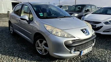 PEUGEOT 207