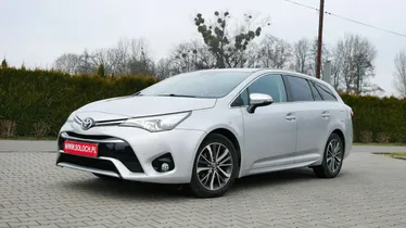 TOYOTA Avensis