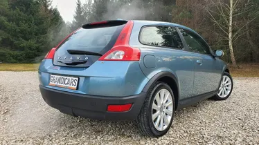 VOLVO C30