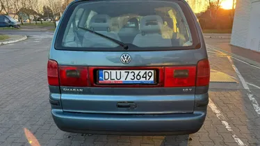 VOLKSWAGEN Sharan
