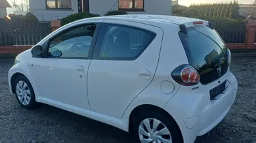 TOYOTA Aygo