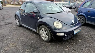 VOLKSWAGEN New Beetle