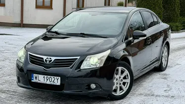 TOYOTA Avensis
