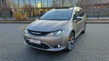 CHRYSLER Pacifica