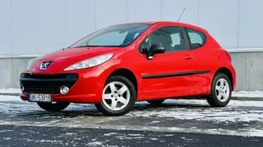 PEUGEOT 207