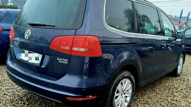 VOLKSWAGEN Sharan