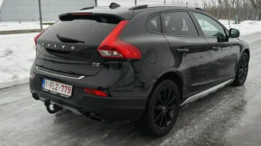 VOLVO V40 Cross Country