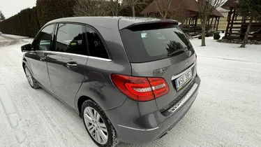 MERCEDES-BENZ B Klasa