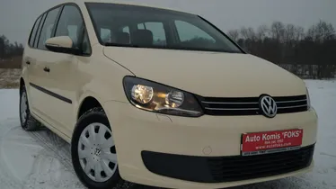 VOLKSWAGEN Touran