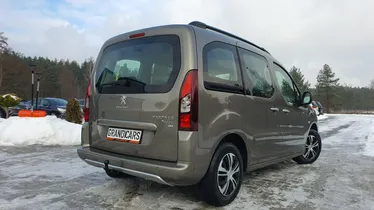PEUGEOT Partner