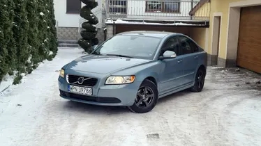 VOLVO S40