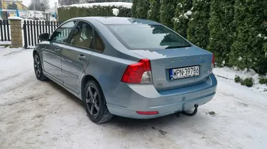 VOLVO S40
