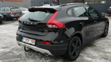 VOLVO V40 Cross Country