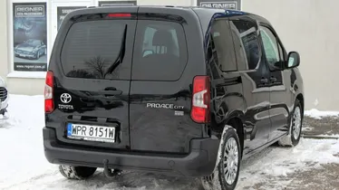 TOYOTA Proace City Verso