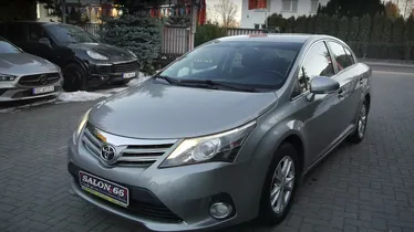 TOYOTA Avensis