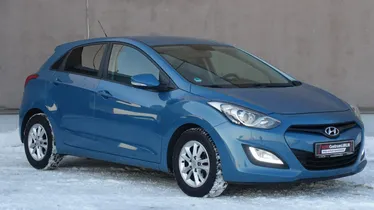 HYUNDAI i30
