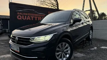 VOLKSWAGEN Tiguan