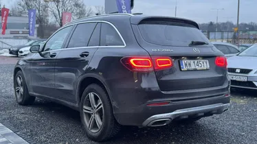 MERCEDES-BENZ GLC