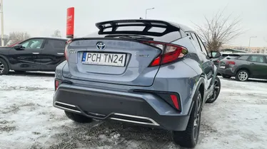 TOYOTA C-HR