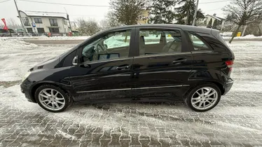 MERCEDES-BENZ B Klasa