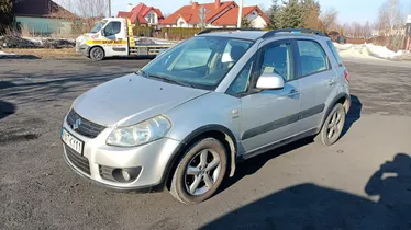 SUZUKI SX4