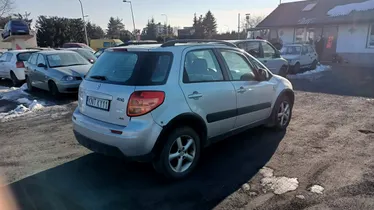 SUZUKI SX4