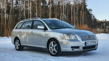TOYOTA Avensis
