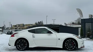 NISSAN 370 Z