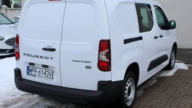 PEUGEOT Partner