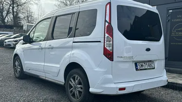 FORD Tourneo Connect