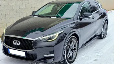 INFINITI Q30