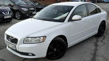 VOLVO S40