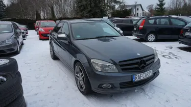 MERCEDES-BENZ C Klasa