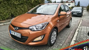 HYUNDAI i20