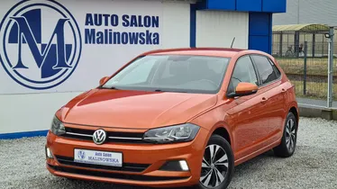 VOLKSWAGEN Polo