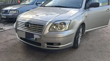 TOYOTA Avensis