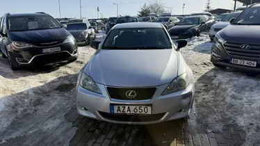 LEXUS IS