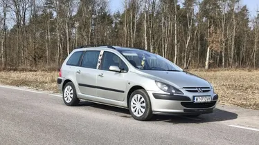 PEUGEOT 307