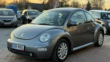 VOLKSWAGEN New Beetle