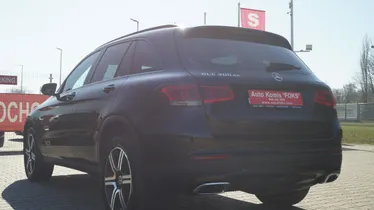 MERCEDES-BENZ GLC