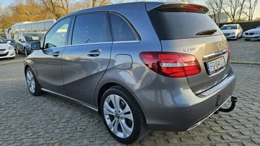MERCEDES-BENZ B Klasa