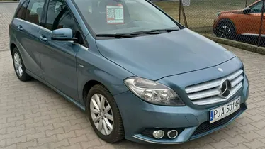 MERCEDES-BENZ B Klasa
