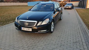 MERCEDES-BENZ E Klasa