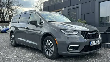 CHRYSLER Pacifica